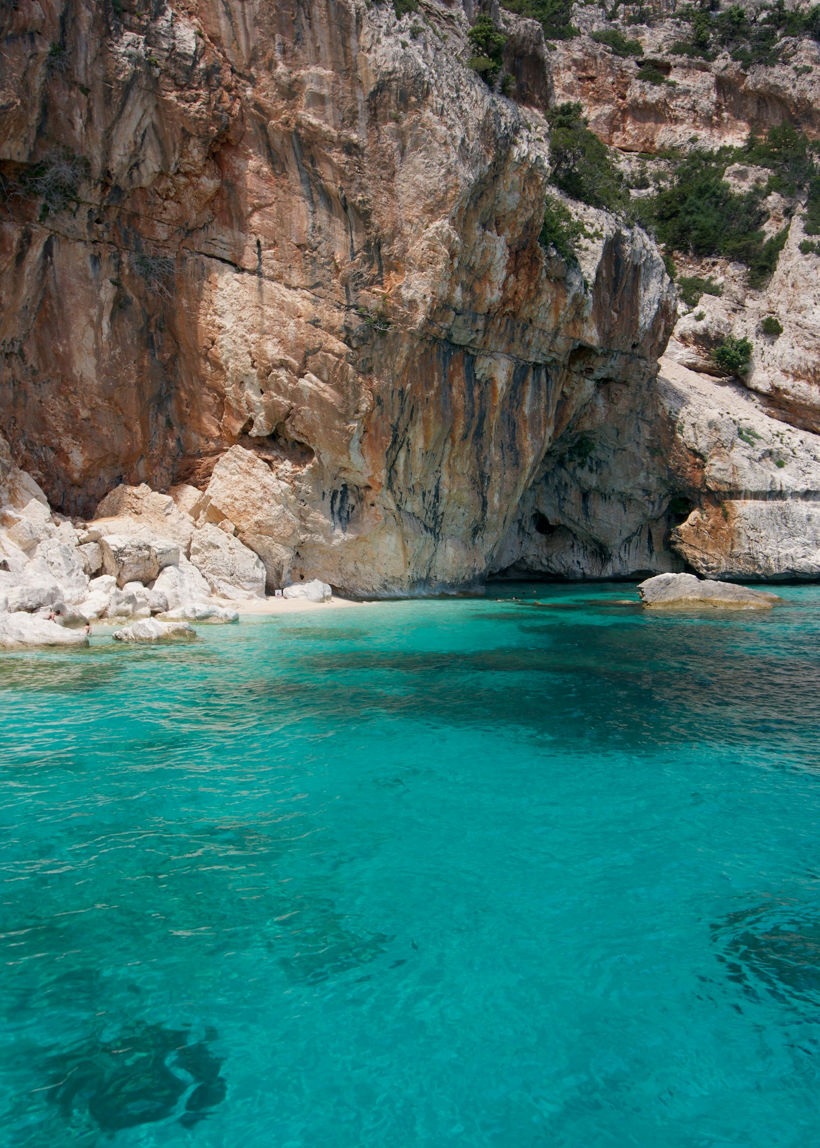 Cala Goloritzé 2026: how to book Sardinia's most protected beach