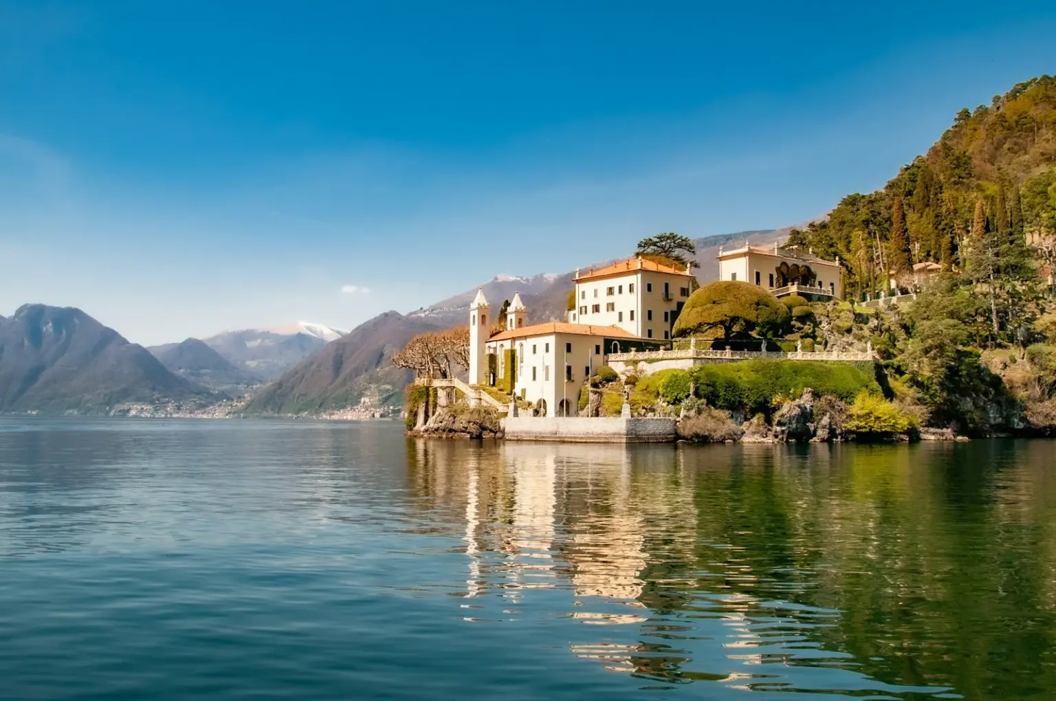 A village on the shore of Lake Como
